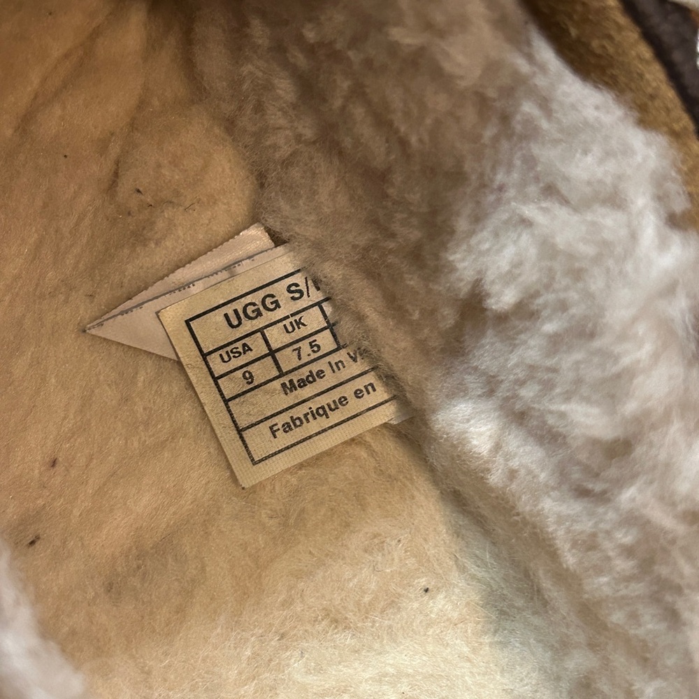 UGG Women's Brown Cozy Slippers - Picture 3 of 4